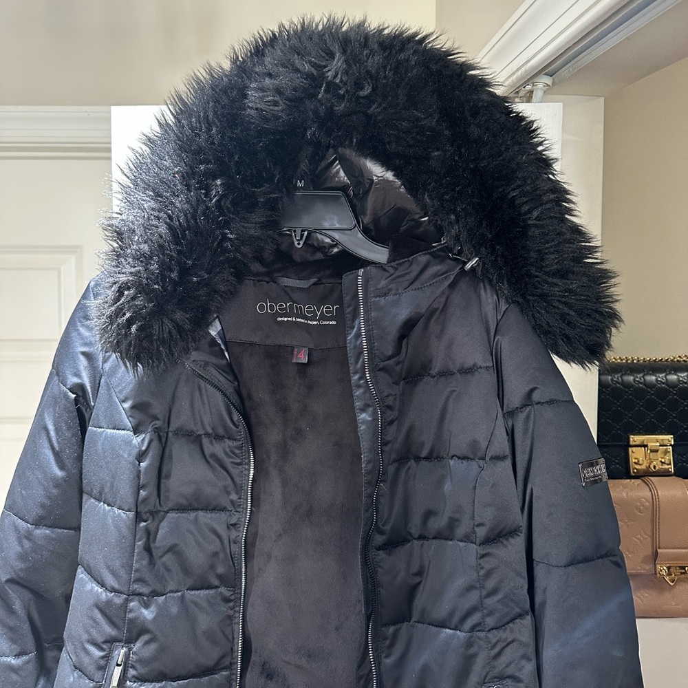 Obermeyer Insulated black ski jacket size 4